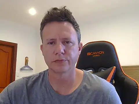 TroyDieselXXX online show from April 25, 5:54 am