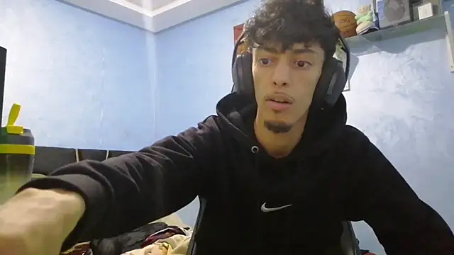 Snapshot of Dark_DesireX chatting on October 19, 12:26 am Dark DesireX online show from October 19, 12:26 am