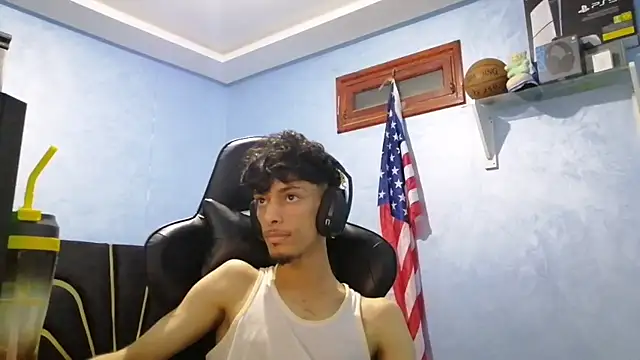 Snapshot of Dark_DesireX chatting on October 21, 4:21 pm Dark DesireX online show from October 21, 4:21 pm