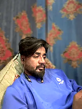 Munny6677 online show from November 6, 8:01 pm