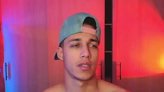 orionblaze69  online show from December 14, 9:05 am