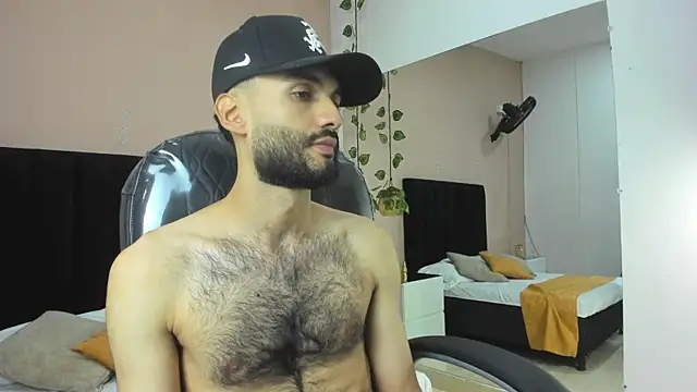 Ryan Jackson  online show from November 28, 6:16 am