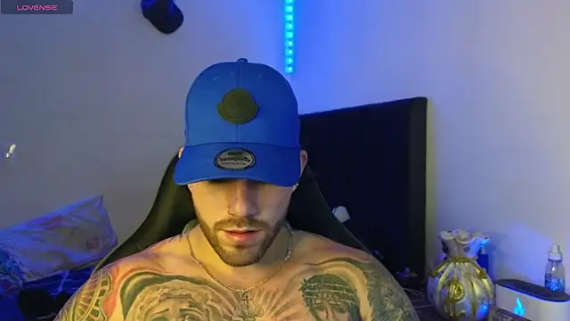 Ades Lowe online show from April 14, 8:25 am