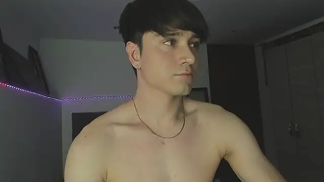 stevve 14 online show from March 18, 12:13 am