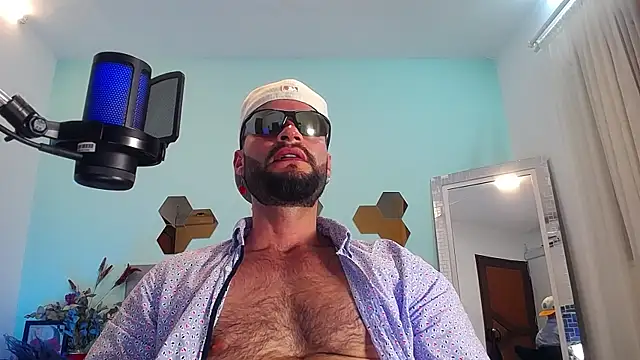 Juan Castellanos7 online show from September 11, 7:46 pm