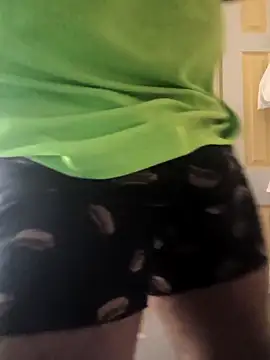 Snapshot of kSwisssxxx chatting on October 15, 7:10 pm kSwisssxxx online show from October 15, 7:10 pm