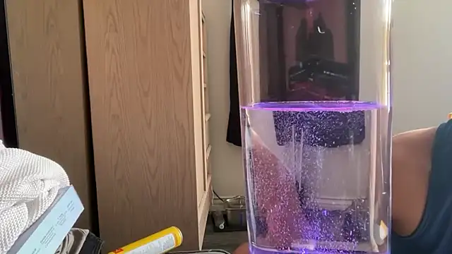 kSwisssxxx online show from December 4, 10:17 pm