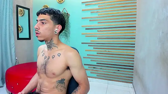 Snapshot of jharol_cardonaa chatting on October 17, 1:42 am jharol cardonaa online show from October 17, 1:42 am