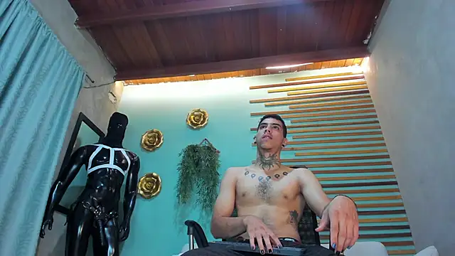 jharol cardonaa online show from November 27, 1:31 am