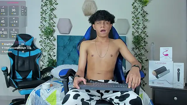  taylor black online show from October 18, 10:37 pm