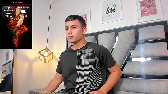 lianfox  online show from April 28, 12:32 pm