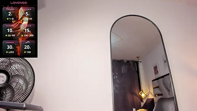 lianfox  online show from May 11, 2:45 pm
