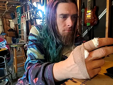 thejuicybacon online show from October 23, 7:28 pm