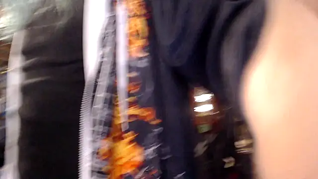 Snapshot of thejuicybacon chatting on October 14, 10:00 am thejuicybacon online show from October 14, 10:00 am