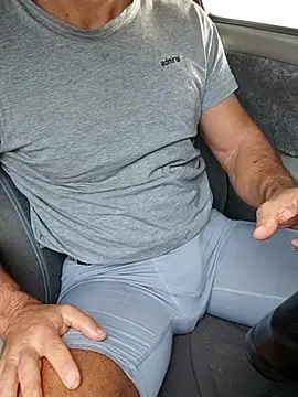 GreekGuyOutdoors online show from November 27, 6:06 am