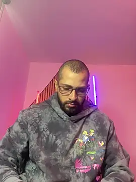 magnumchris online show from March 18, 1:47 pm