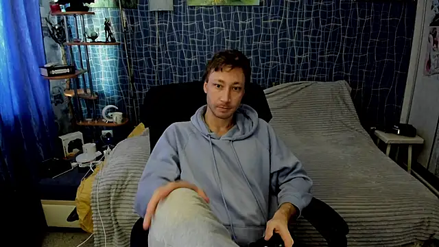 CuteBoy228 online show from May 6, 1:22 pm