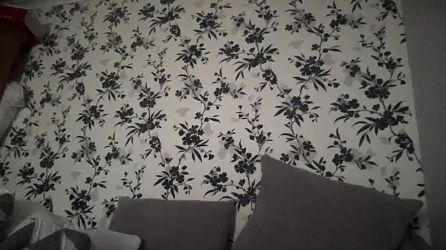 Big8inchUncutCock online show from April 10, 9:49 am