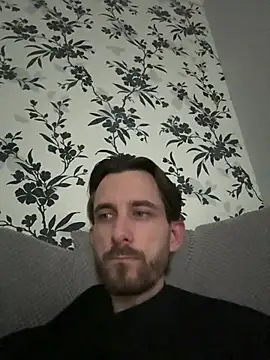 Big8inchUncutCock online show from June 18, 12:10 pm