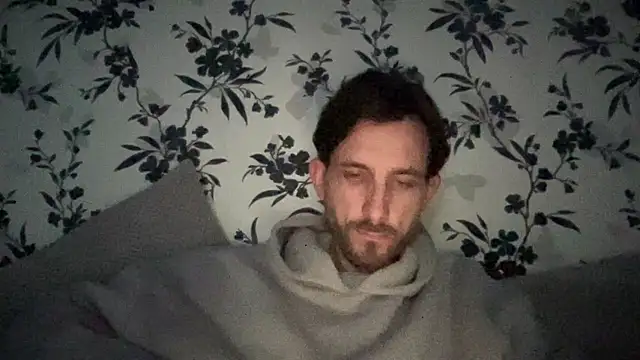 Big8inchUncutCock online show from May 13, 5:54 pm