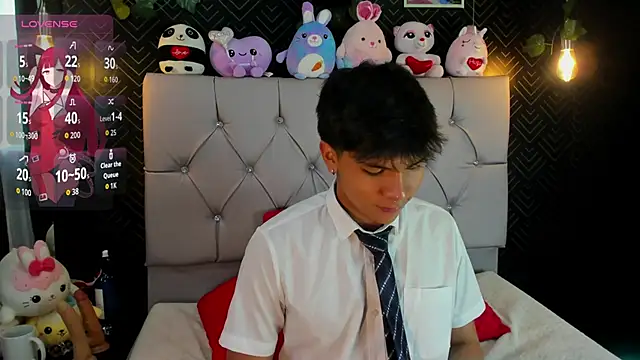 Snapshot of Thiago_Kozak chatting on September 22, 12:37 pm Thiago Kozak online show from September 22, 12:37 pm