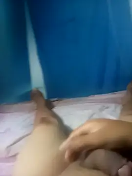 Snapshot of cora08 chatting on October 24, 10:22 pm cora08 online show from October 24, 10:22 pm