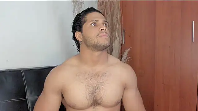 Evansdark1 online show from December 19, 1:02 am