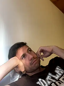Snapshot of Michaell_Spinelly chatting on September 25, 9:46 pm Michaell Spinelly online show from September 25, 9:46 pm