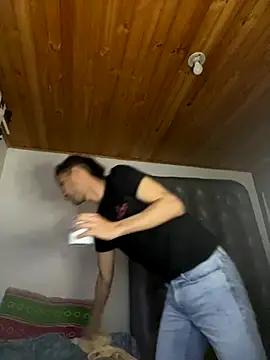 Snapshot of Michaell_Spinelly chatting on October 18, 11:09 pm Michaell Spinelly online show from October 18, 11:09 pm