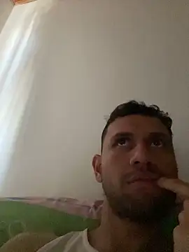 Snapshot of Michaell_Spinelly chatting on October 7, 8:24 pm Michaell Spinelly online show from October 7, 8:24 pm