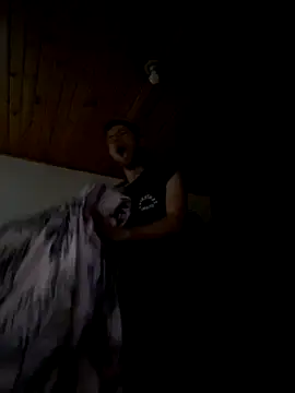 Snapshot of Michaell_Spinelly chatting on October 23, 7:28 pm Michaell Spinelly online show from October 23, 7:28 pm