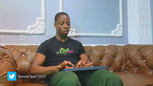 CharlesBrown  online show from December 17, 11:50 am