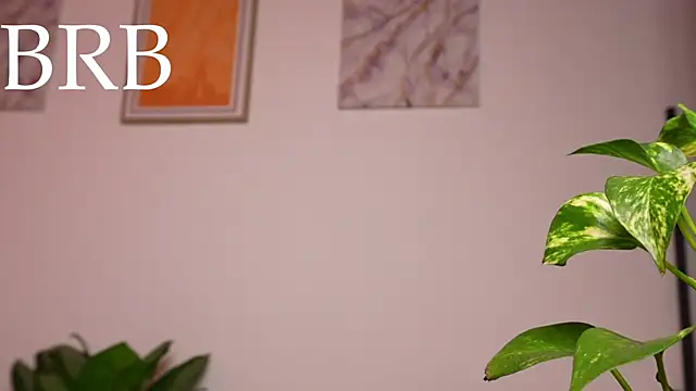 sweettaaron01 online show from June 9, 1:29 am