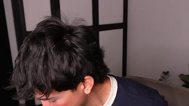 sweettaaron01 online show from June 14, 1:14 am