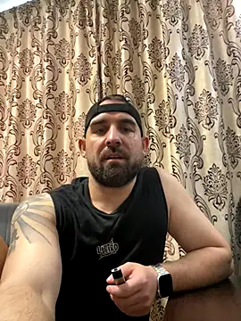 Snapshot of Shots_of_sperm chatting on September 20, 11:32 am Shots of sperm online show from September 20, 11:32 am