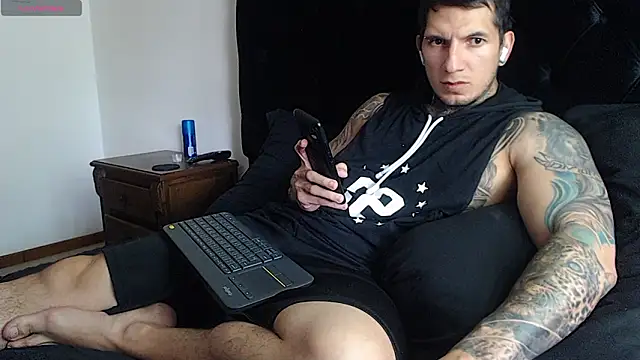 Shane Clay online show from February 3, 6:46 pm