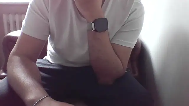 kocasosisli online show from April 22, 6:19 am