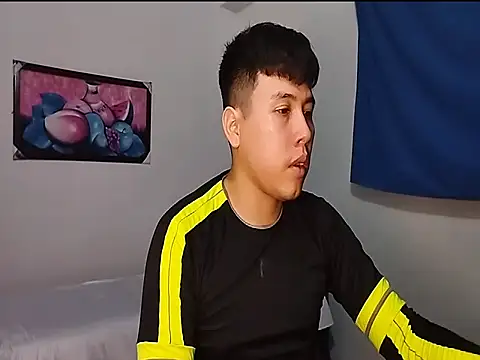 Nickk Wolf online show from May 11, 1:18 am