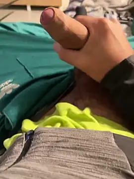 piselloneee19 online show from October 4, 7:13 am