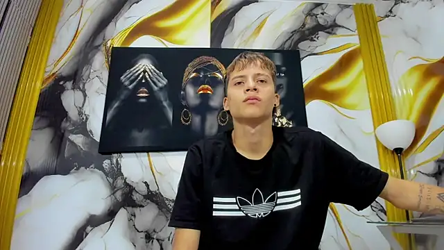mono blonde online show from June 19, 11:59 am