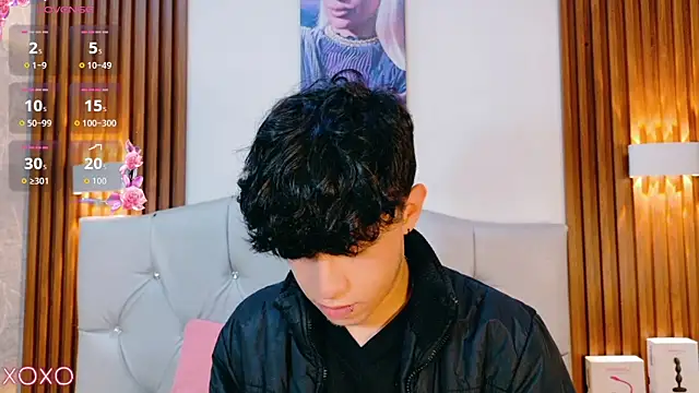 Axel  Evans online show from April 27, 11:51 am