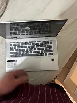 You-father online show from February 3, 9:53 pm