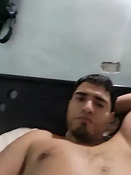 luigy-96 online show from January 14, 11:19 pm