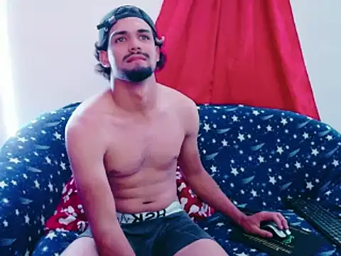 cristian-gp online show from October 9, 3:11 am