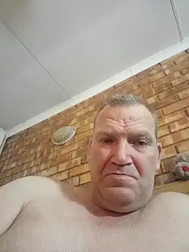 wallacelegend online show from October 28, 6:16 am