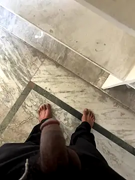 hyderabadii boi online show from November 18, 8:07 am