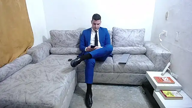 Snapshot of Victor_Maitland chatting on September 19, 4:02 am Victor Maitland online show from September 19, 4:02 am