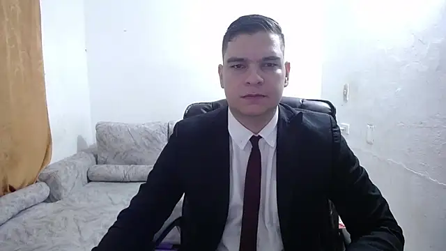 Victor Maitland online show from April 25, 7:11 pm