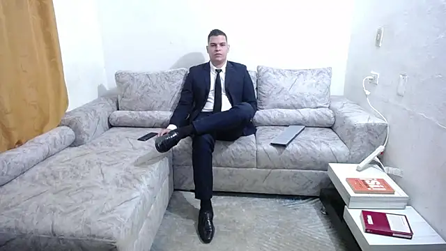 Snapshot of Victor_Maitland chatting on September 12, 7:47 pm Victor Maitland online show from September 12, 7:47 pm