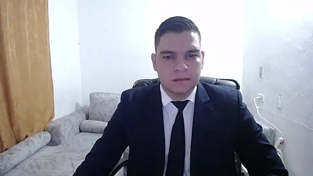 Victor Maitland online show from April 27, 8:03 pm